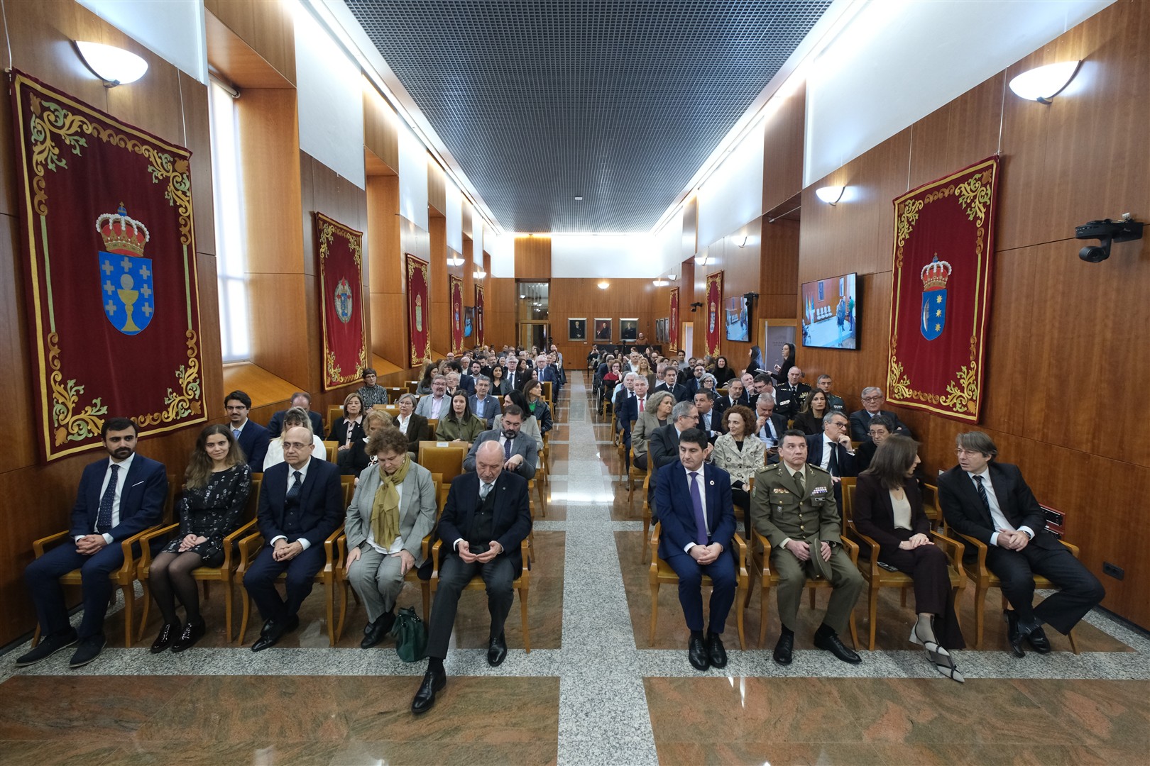 Santalices reivindica o compromiso institucional na defensa dos dereitos fundamentais dos galegos